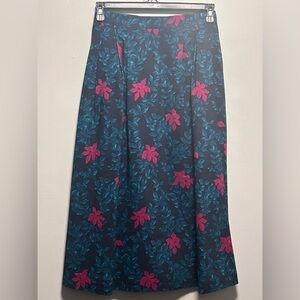 Vintage Orvis Black Green Red Floral 100% Wool Midi Skirt.  size 12